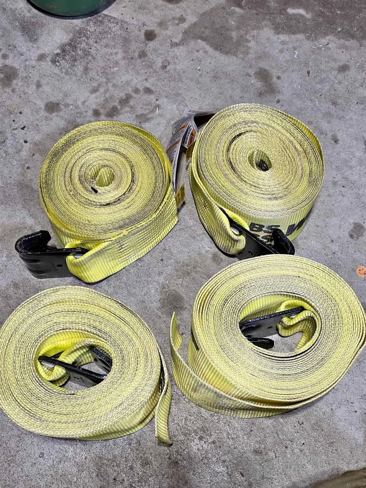 Heavy Duty Tie Down Straps 5400 lbs - Set of 4
