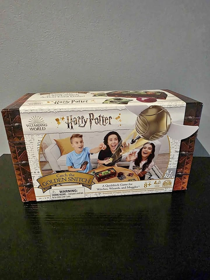 Harry Potter Catch The Golden Snitch Quidditch Board Game