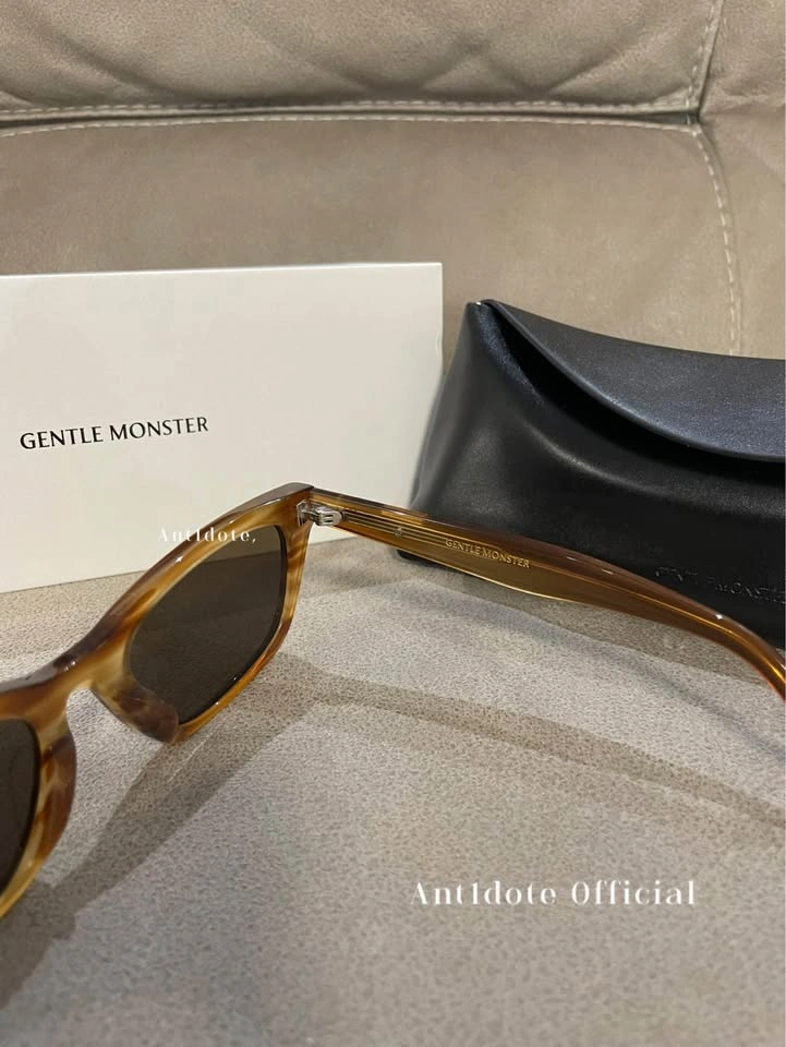 Gentle Monster Sunglasses - photo 3