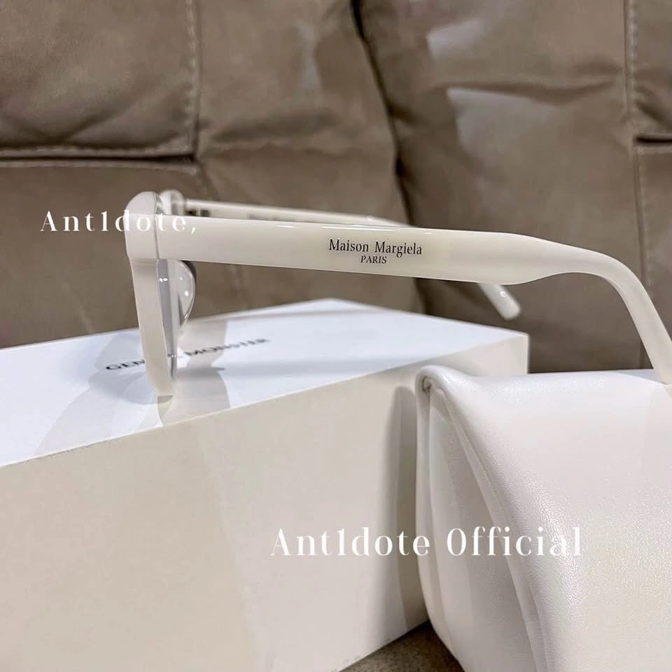 Gentle Monster Sunglasses - photo 2