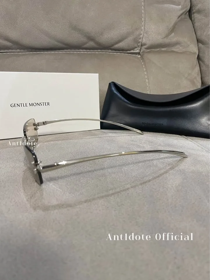 Gentle Monster Sunglasses - photo 2