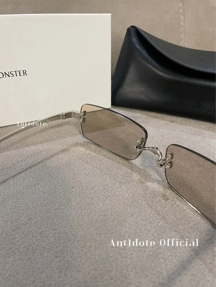 Gentle Monster Sunglasses - photo 3