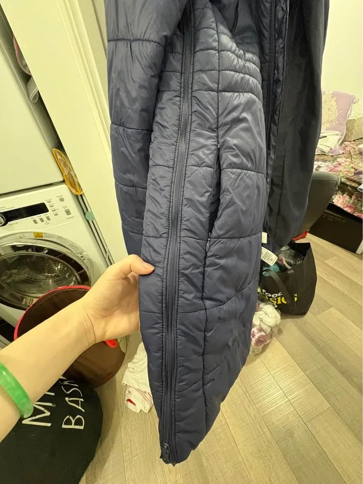 GAP Maternity Puffer Coat Size Small - photo 4