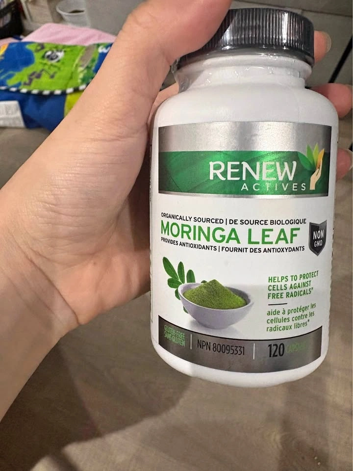 Moringa Leaf Capsules (Good for milk supply) - Unopened