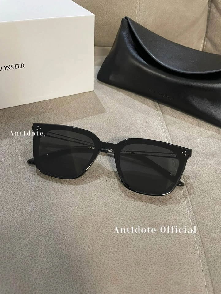 Gentle Monster Sunglasses - photo 4