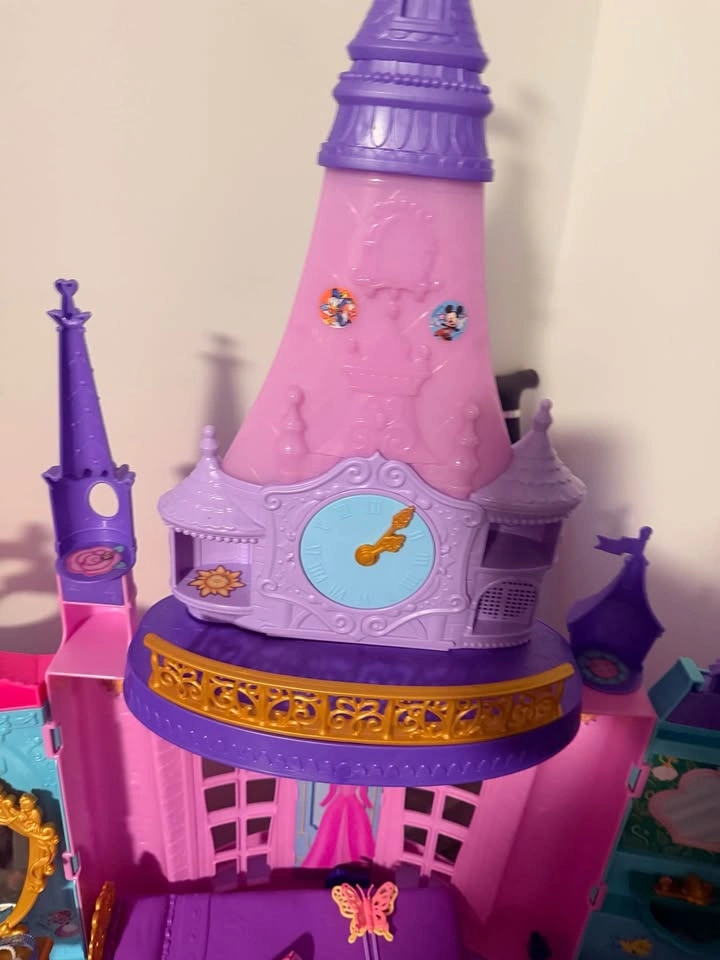 Disney Princess Ultimate Celebration Castle - photo 2