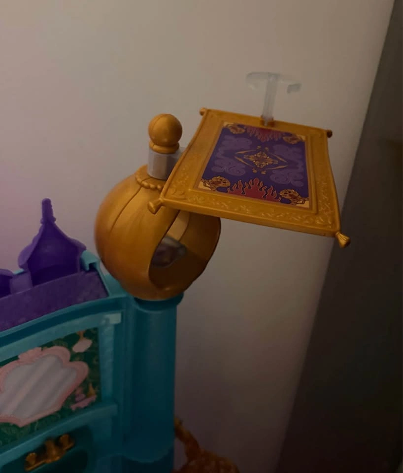 Disney Princess Ultimate Celebration Castle - photo 4