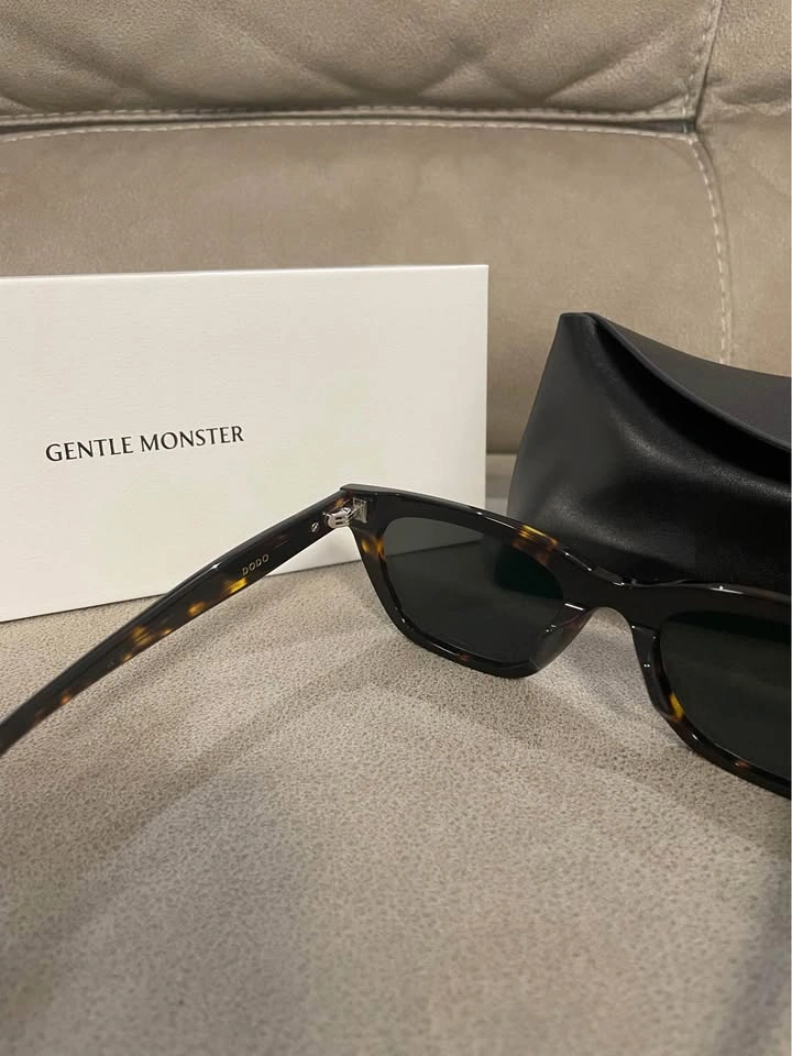 Gentle Monster Sunglasses - photo 2