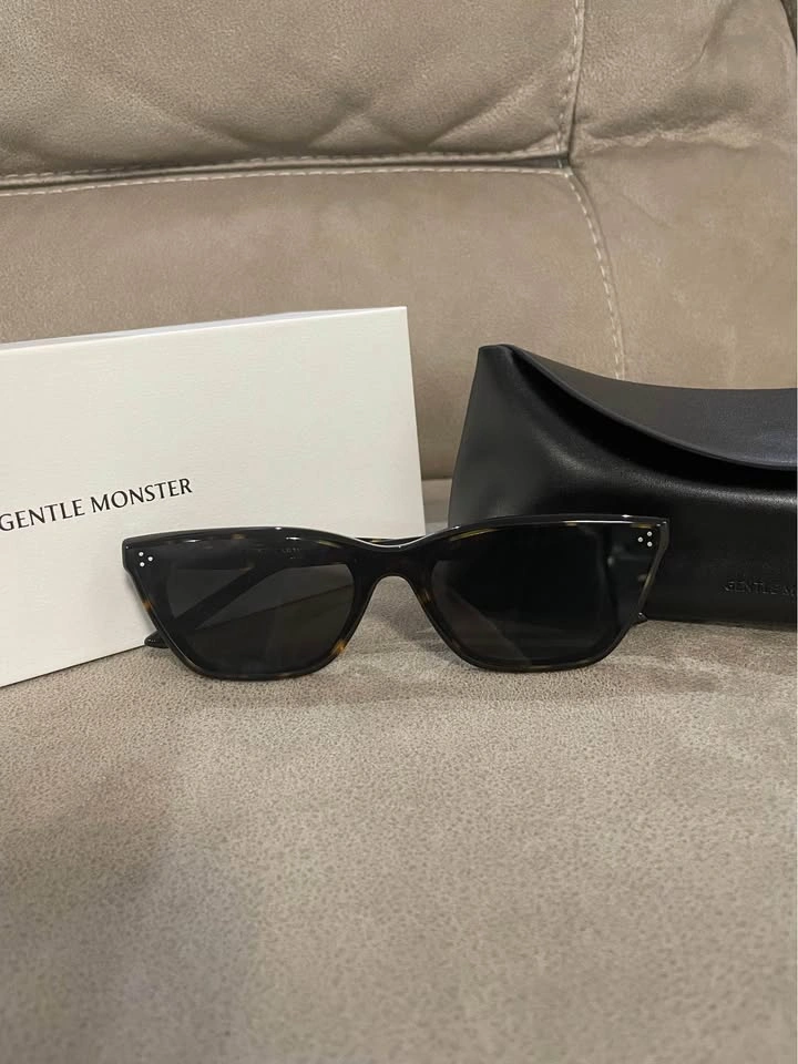Gentle Monster Sunglasses - photo 4