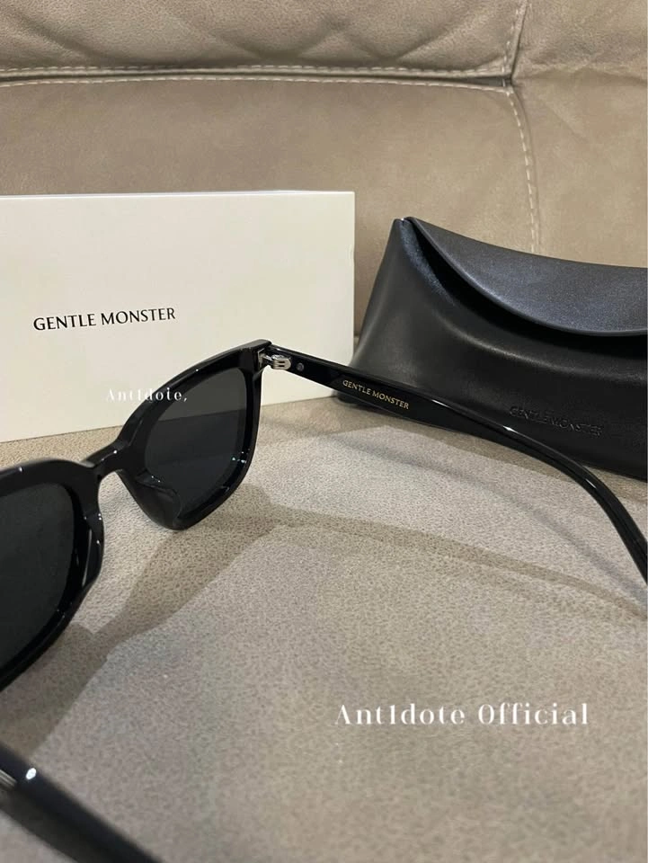 Gentle Monster Sunglasses - photo 3