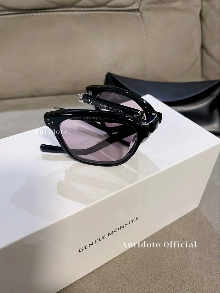 Gentle Monster Sunglasses - photo 2