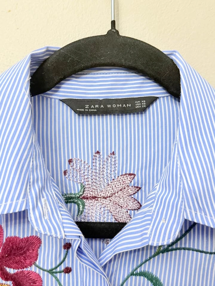 Zara Woman Embroidered Striped Shirt Size XS - photo 2