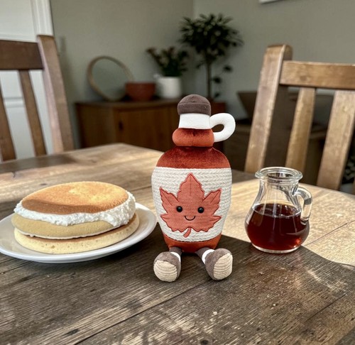 Jellycat Amuseables Acered Maple Syrup