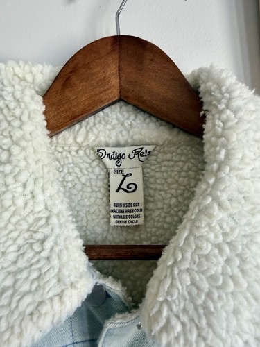 Indigo Rein Light Blue Denim Jacket with Cream Sherpa Collar - photo 2