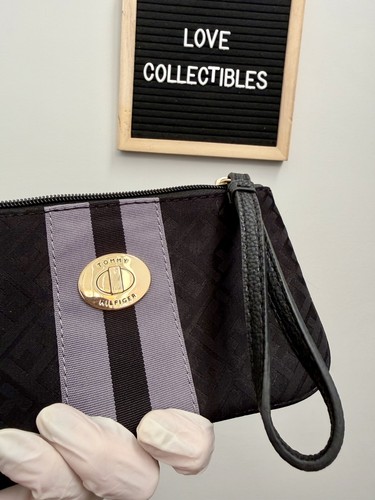 Tommy Hilfiger Black Wristlet - photo 2