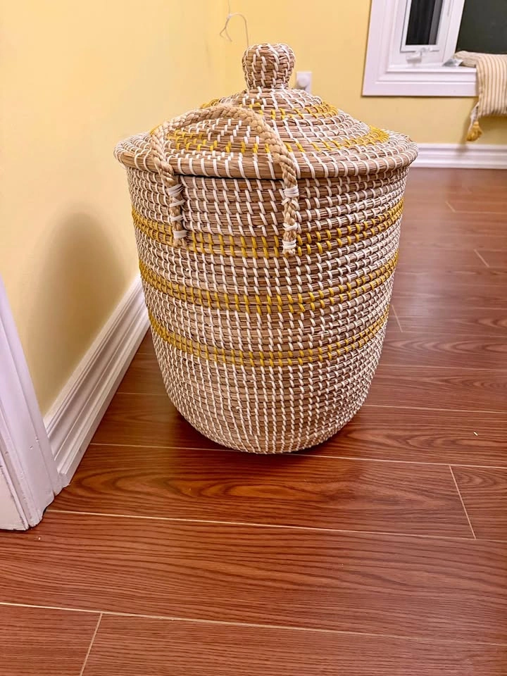 Woven Seagrass Laundry Hamper with Lid