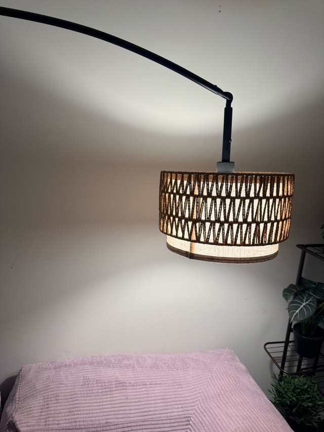 Large Arc Floor Lamp with Woven Shade – Black - photo 3