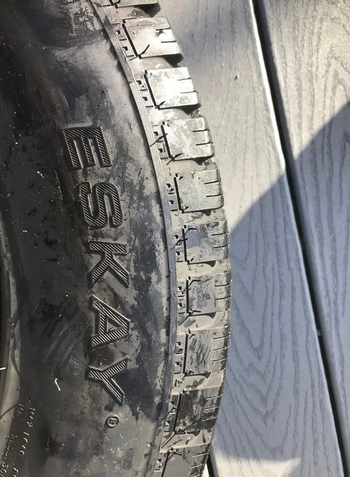 4 Winter Tires on Steel Rims (from Honda Element) image indicator(2)