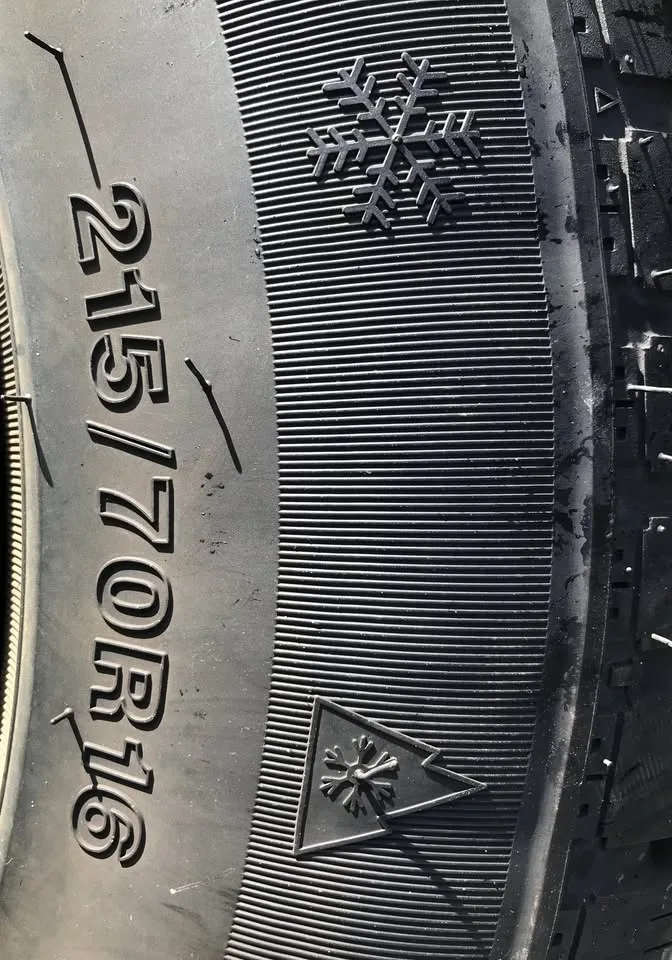 4 Winter Tires on Steel Rims (from Honda Element) image indicator(6)