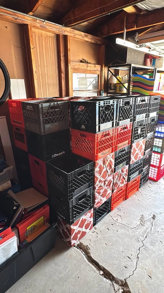 60 Milk Crates - photo 2