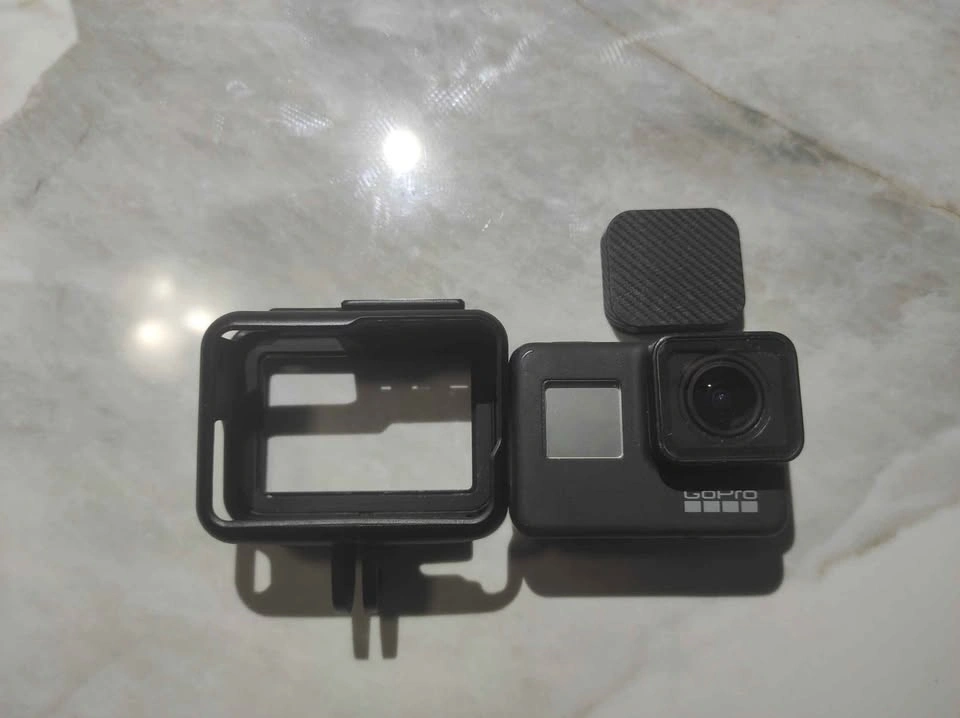 GoPro HERO7 Black with Accessories Bundle - photo 3