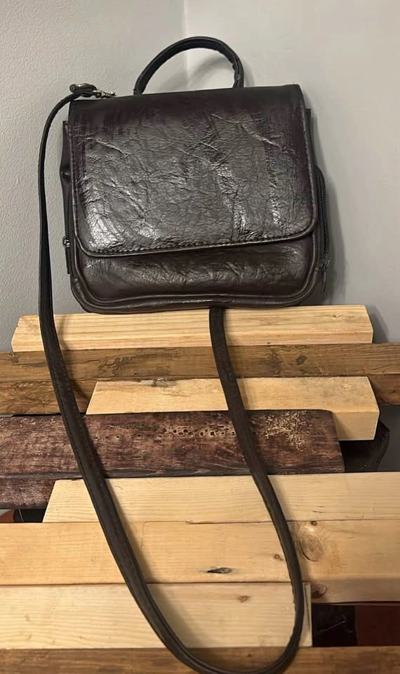 New dark Brown Textured Crossbody Bag - $15 - pickup Cochrane
