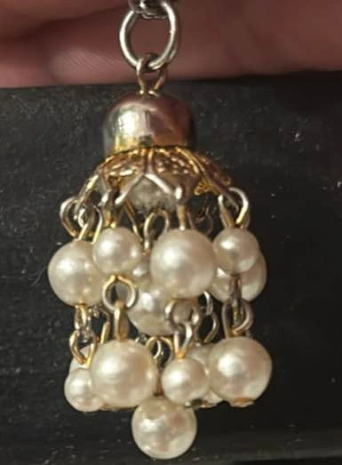 Silver-Tone Vintage Faux Pearl Tassel Pendant Necklace - photo 4