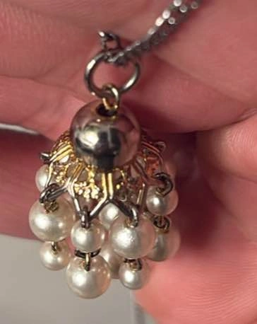 Silver-Tone Vintage Faux Pearl Tassel Pendant Necklace - photo 5