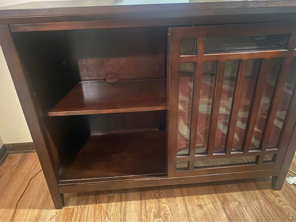 Pier One Wood Buffet Sideboard With Paned Glass Doors - photo 4