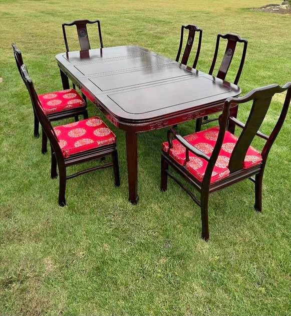 Chinese Huali Rosewood Dining Table with 6 Chairs