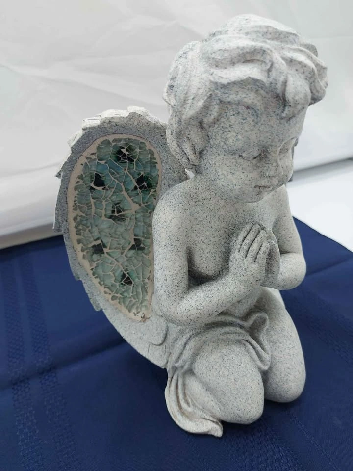 Mosaic Resin Angel Figurine - photo 2