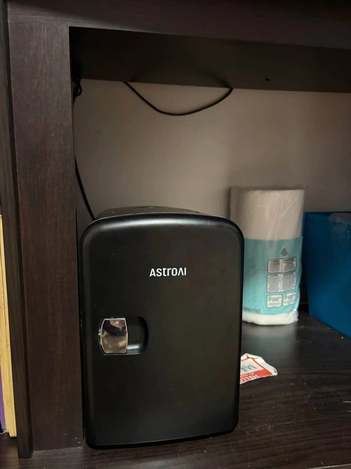 AstroAI 4L Mini Fridge - photo 3