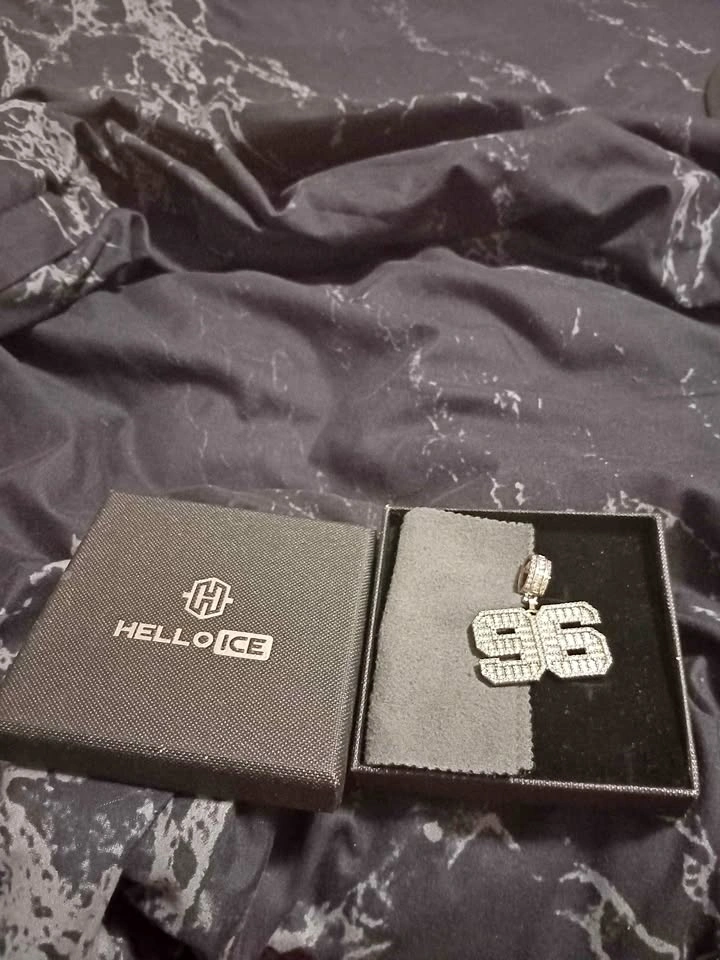 Helloice Number 96 Pendant
