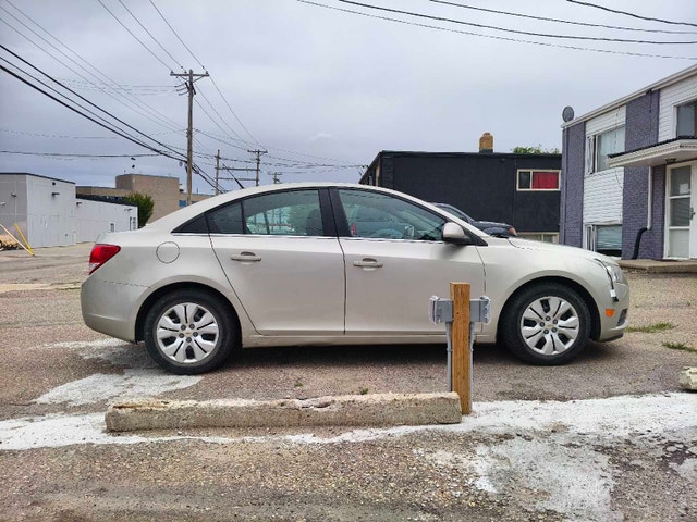 2014 Chevrolet Cruze LT 1.4L Turbo – Runs Well – $5,000