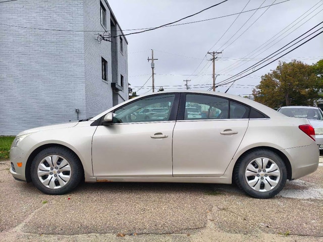 2014 Chevrolet Cruze LT 1.4L Turbo – Runs Well – $5,000 - photo 4
