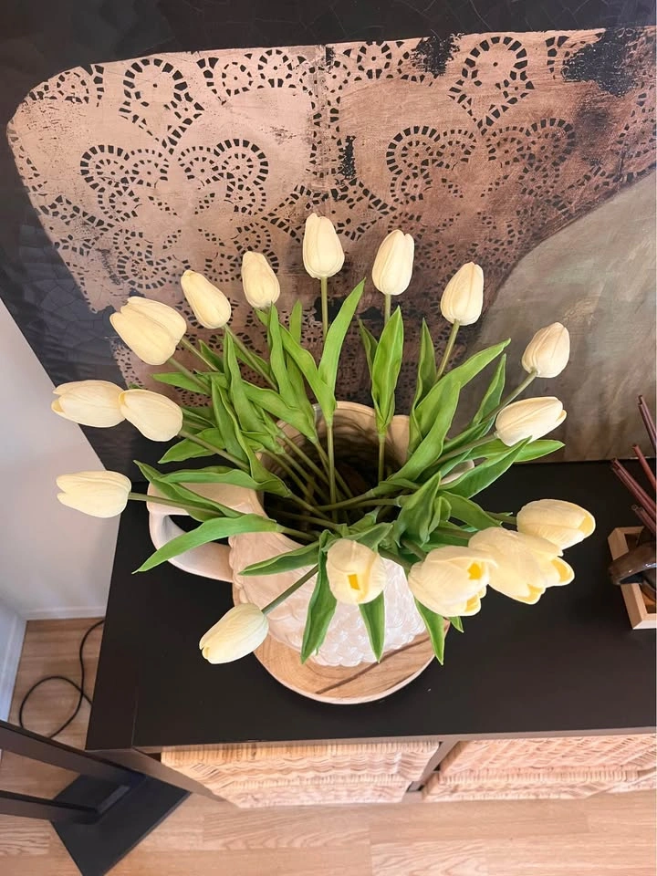 Cream Ceramic Grape Pitcher with 20 Faux Cream Tulips - photo 5