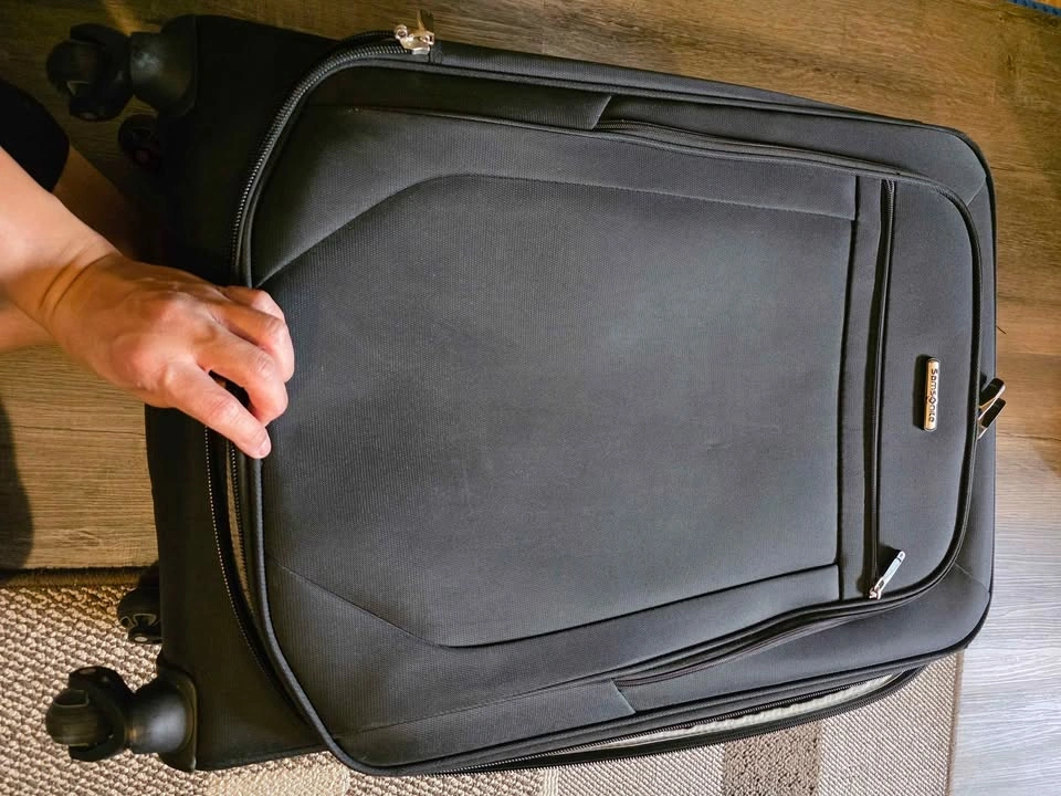 2 pieces Samsonite Crosslite luggage ( Large and carry on ) - photo 4