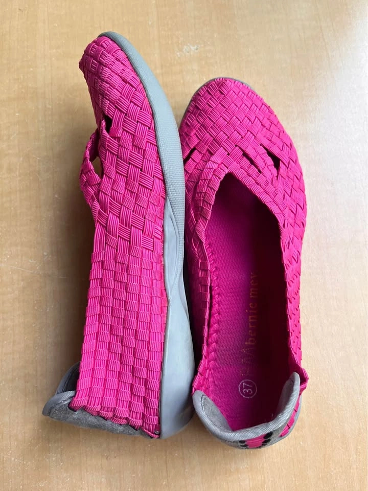 👟 Bernie Mev Women’s Woven Slip-On Shoes — Hot Pink - photo 5