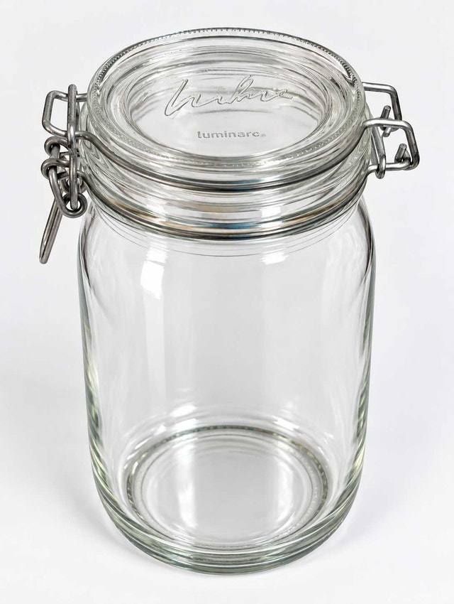 Luminarc glass jar 1.5 L