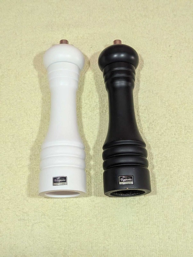 Salt & Pepper Set