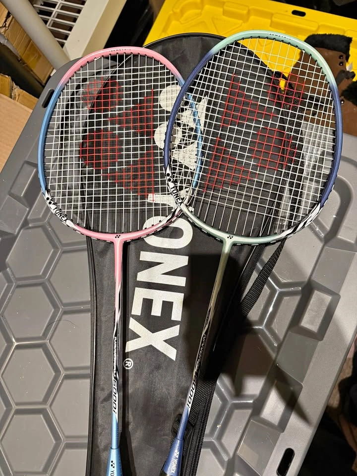 (2) Yonex Nanoray 6000i Badminton Rackets and bag
