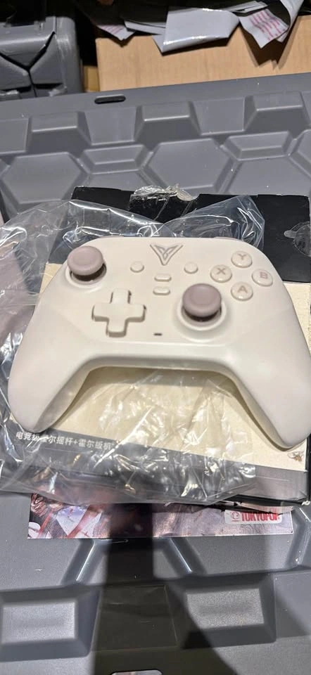 Flydigi Dune Fox Gaming Controller