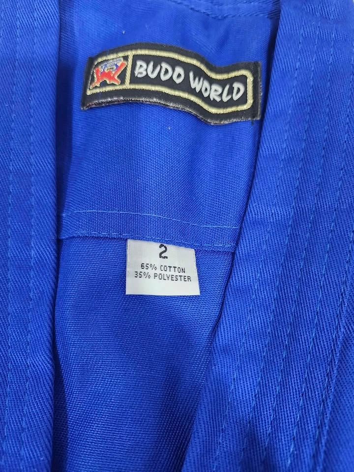 Budo World Martial Arts Uniform  4'9" to 5'2" tall - photo 4
