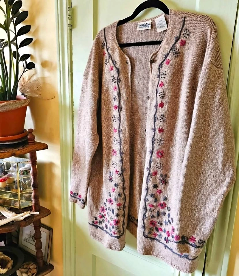 XL 90s floral embroidered Northern Reflections vintage cardigan