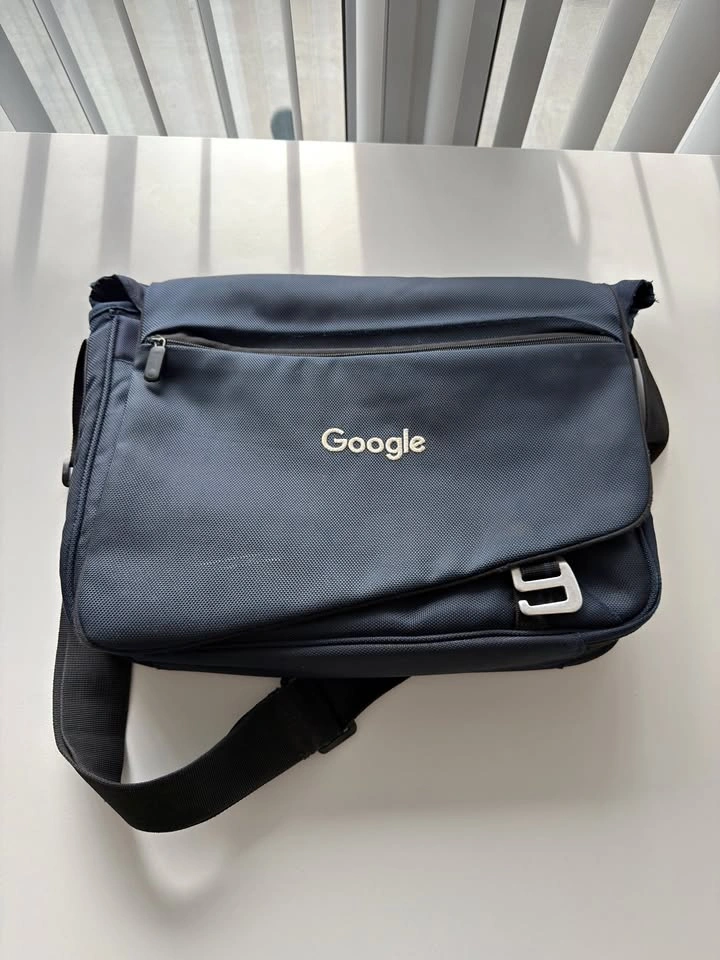Google Crossbody Messenger Bag - Fits 16in Laptops