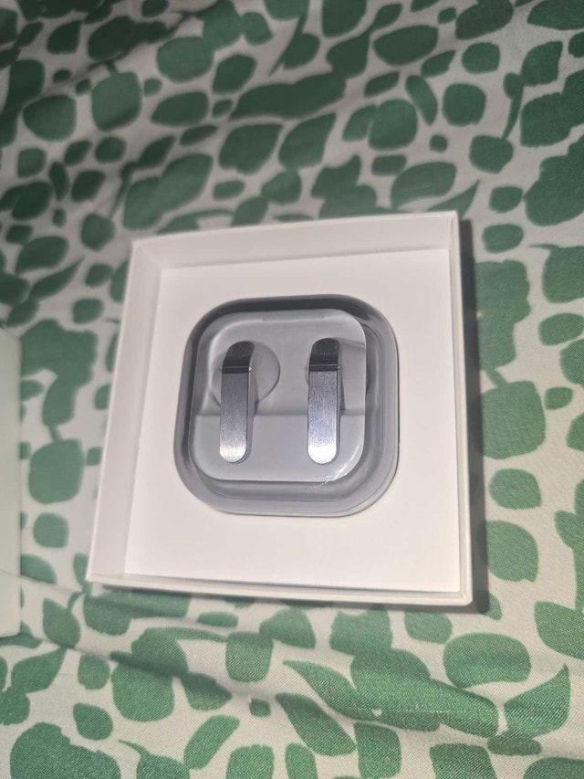 Samsung Galaxy Buds4 - photo 3