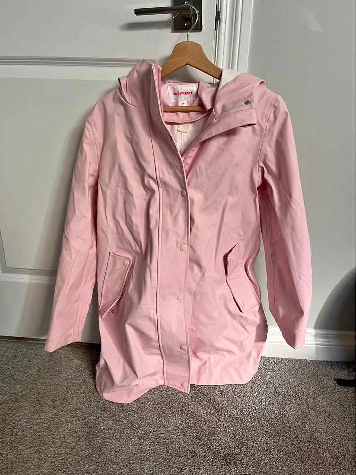 Women’s Pink Rain Jacket Size Small