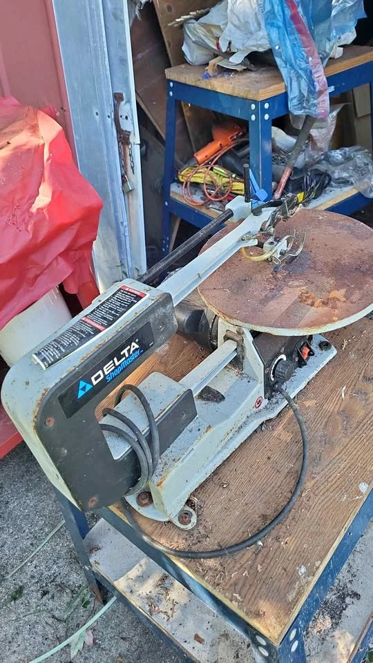Delta shop master scroll saw & stand