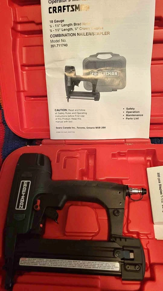 Craftsman combination nailer stapler