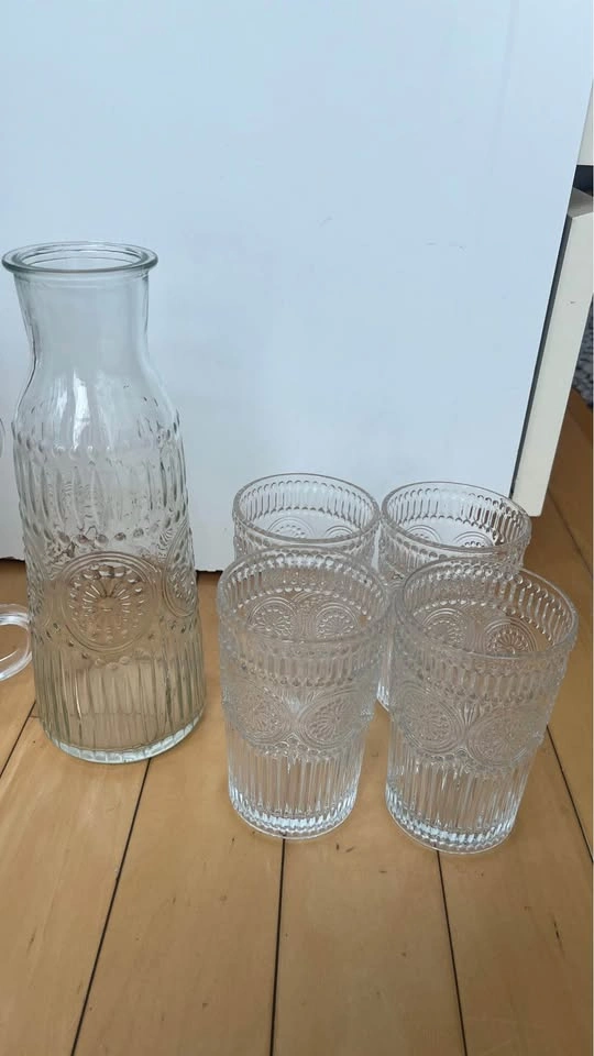 Set of cups, glasses and pitcher - photo 3